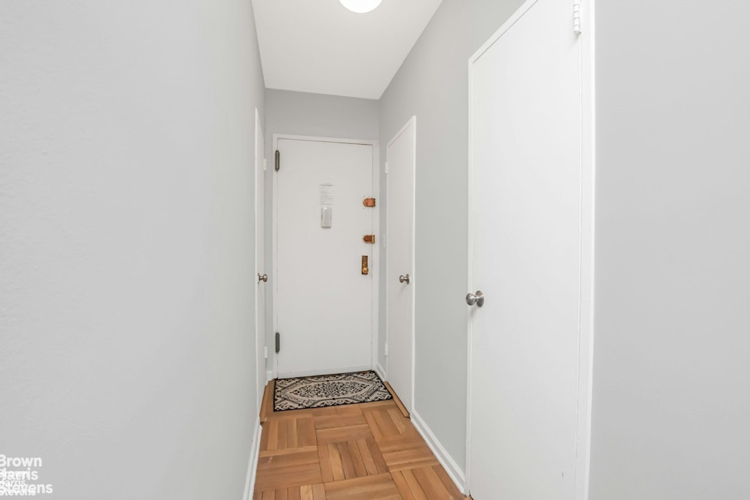 3050 Fairfield Avenue 3F Spuyten Duyvil Bronx NY 10463