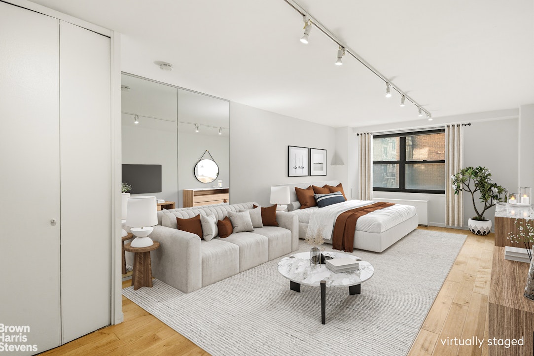 305 East 40th Street 10A Tudor City New York NY 10016