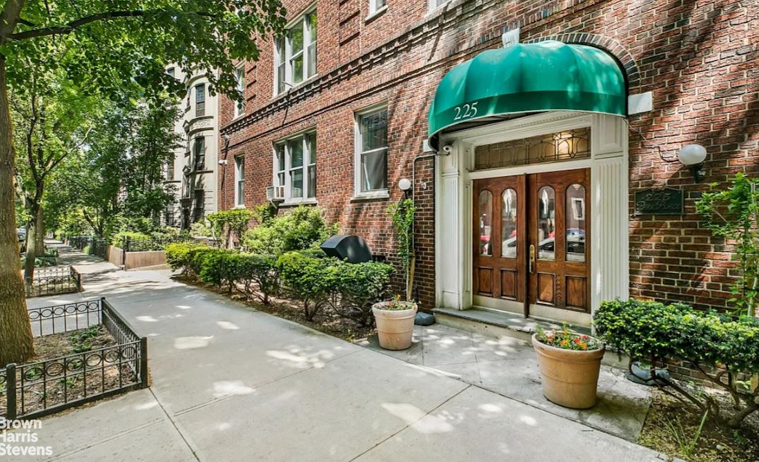 225 Park Place 4C Prospect Heights Brooklyn NY 11238