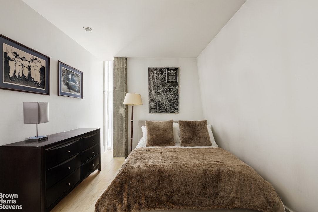 115 Norfolk Street 204 Lower East Side New York NY 10002