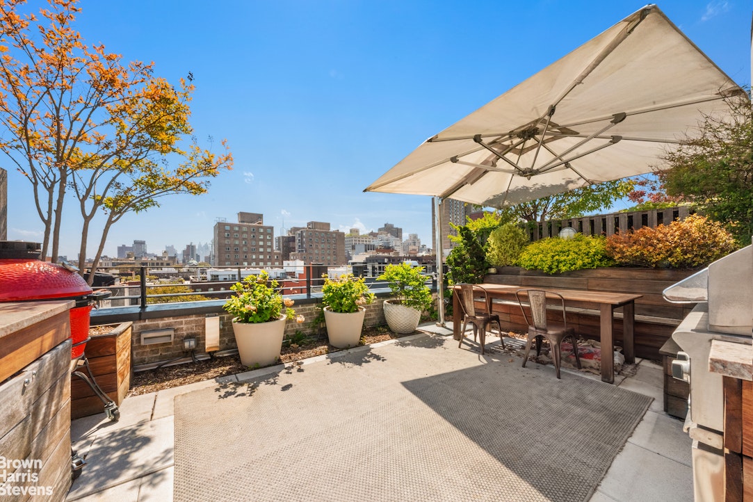 211 East 13th Street 1H E. Greenwich Village New York NY 10003