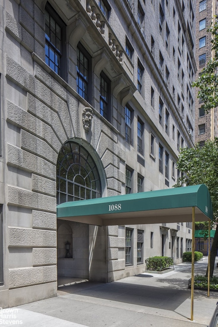 1088 Park Avenue 12A Carnegie Hill New York NY 10128