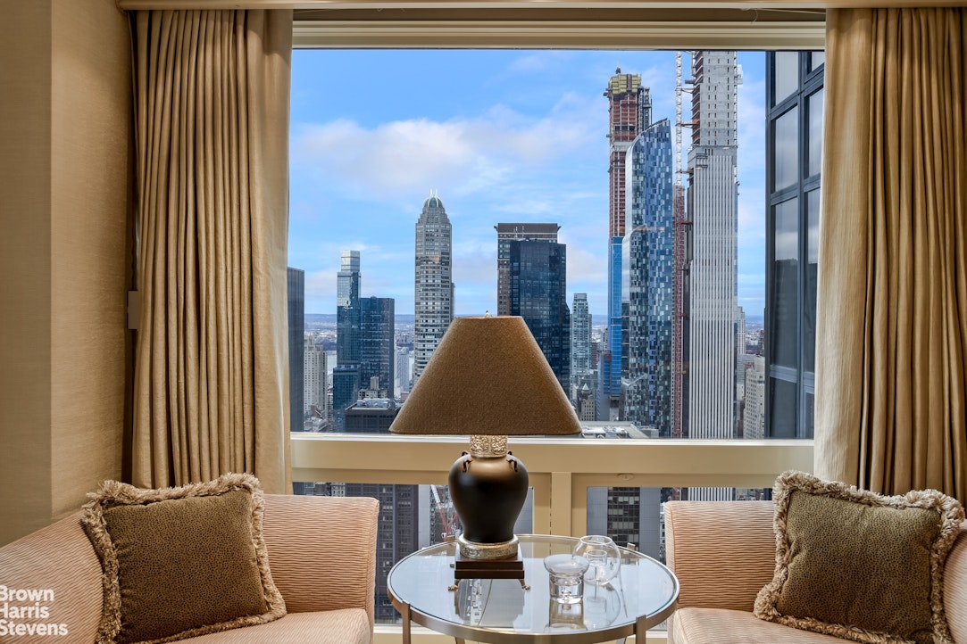 721 Fifth Avenue Midtown East New York NY 10022