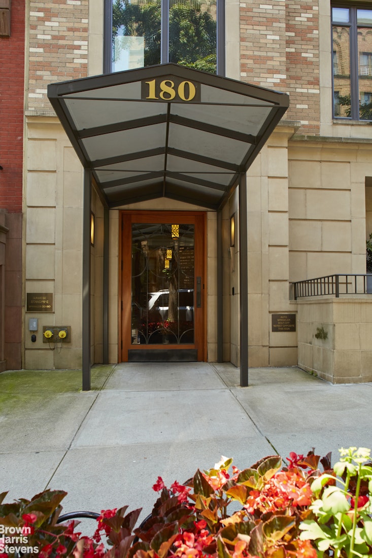 180 East 93rd Street 4 Carnegie Hill New York NY 10128