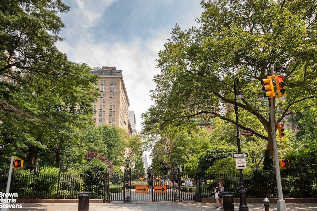 48 Gramercy Park North 1B Gramercy Park New York NY 10010