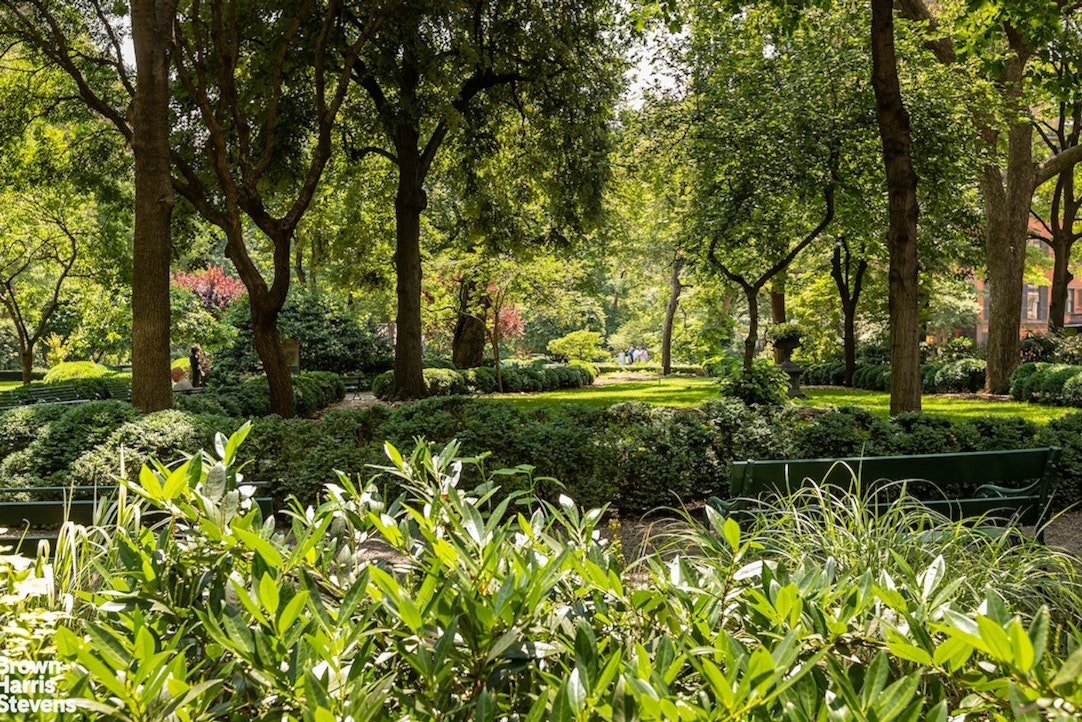 48 Gramercy Park North 1B Gramercy Park New York NY 10010