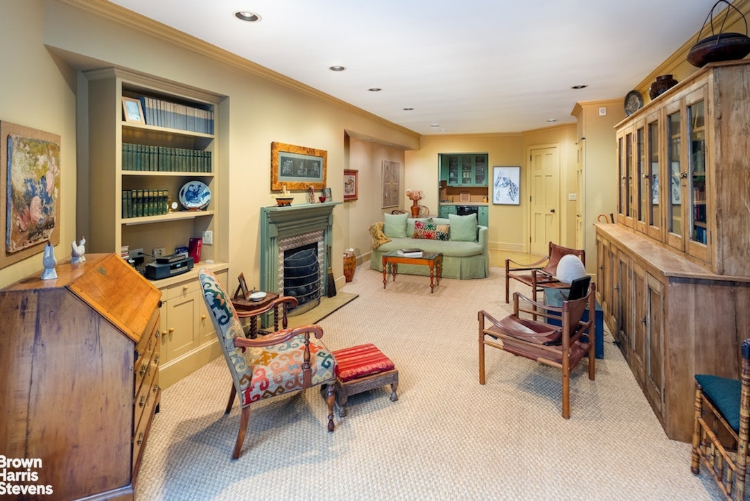 48 Gramercy Park North 1B Gramercy Park New York NY 10010