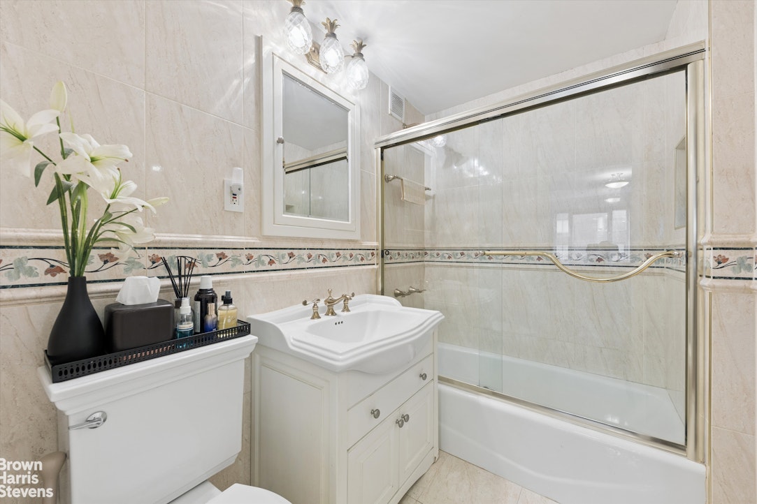 60 Sutton Place South 6KS Sutton Place New York NY 10022