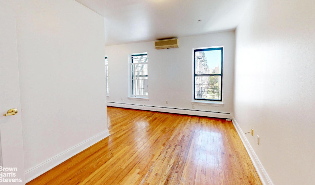 2098 Frederick Douglass Blvd. 3D West Harlem New York NY 10026