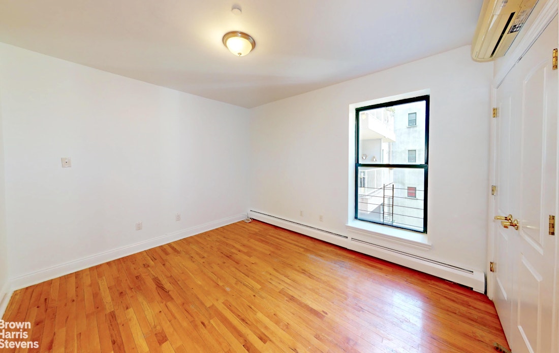 2098 Frederick Douglass Blvd. 3D West Harlem New York NY 10026
