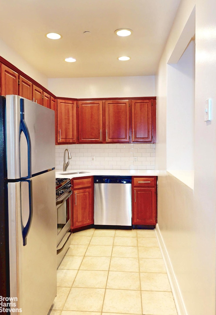2098 Frederick Douglass Blvd. 3D West Harlem New York NY 10026