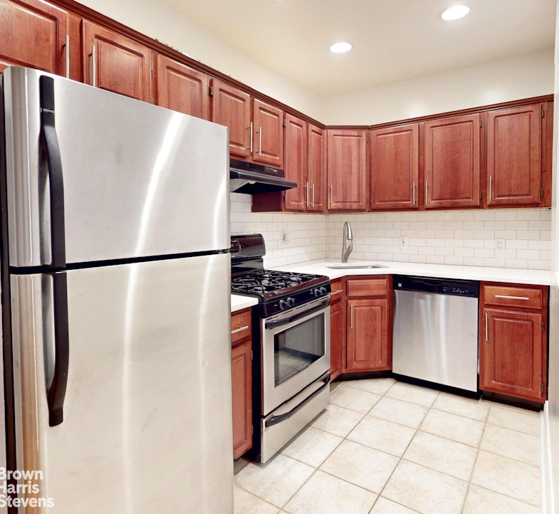 2098 Frederick Douglass Blvd. 3D West Harlem New York NY 10026