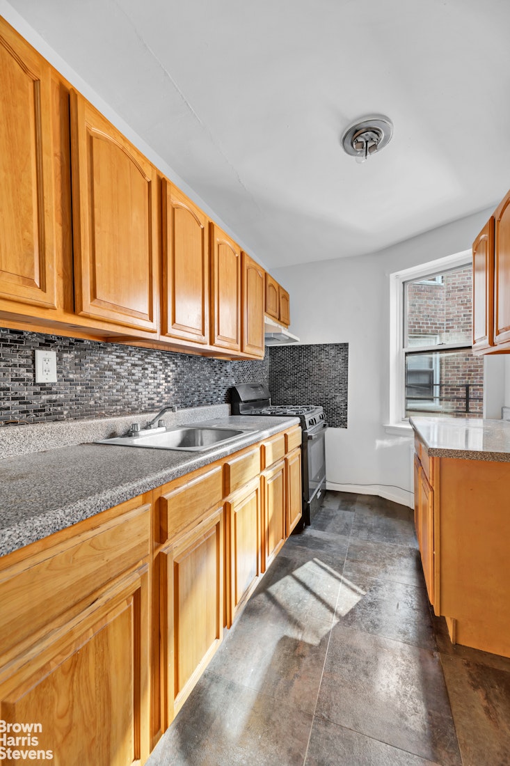 800 Grand Concourse 5ES Concourse Bronx NY 10451
