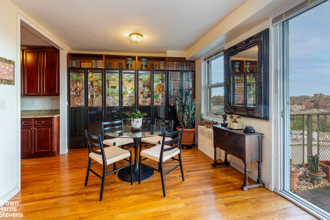 2400 Johnson Avenue 12F Riverdale Bronx NY 10463