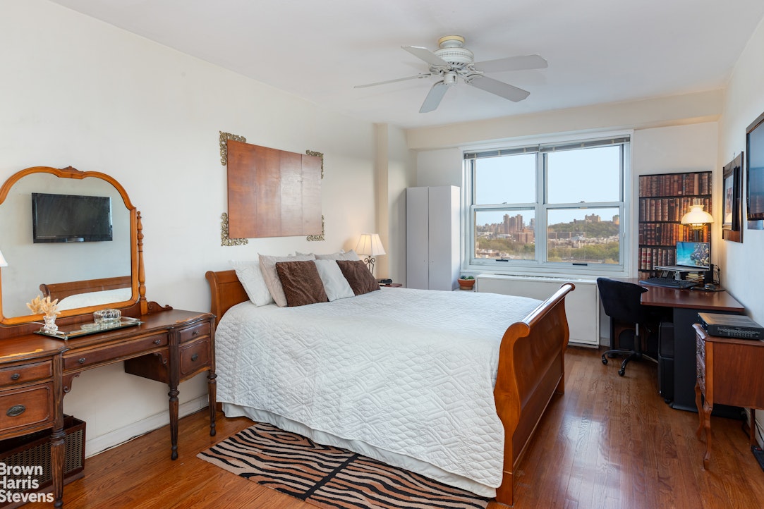 2400 Johnson Avenue 12F Riverdale Bronx NY 10463