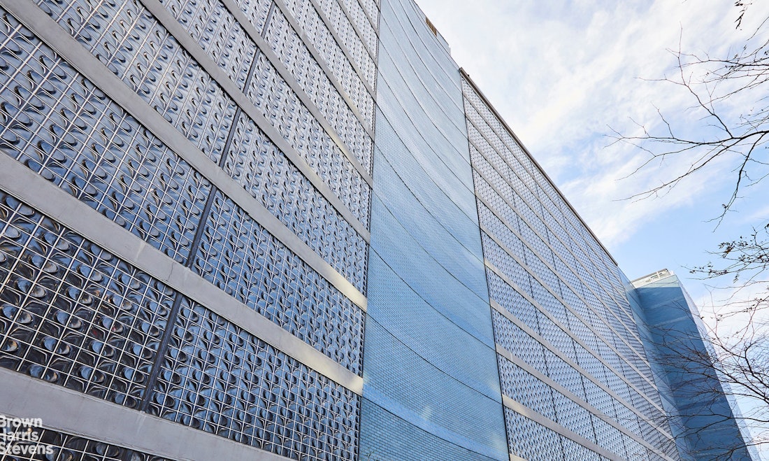 2400 Johnson Avenue 12F Riverdale Bronx NY 10463