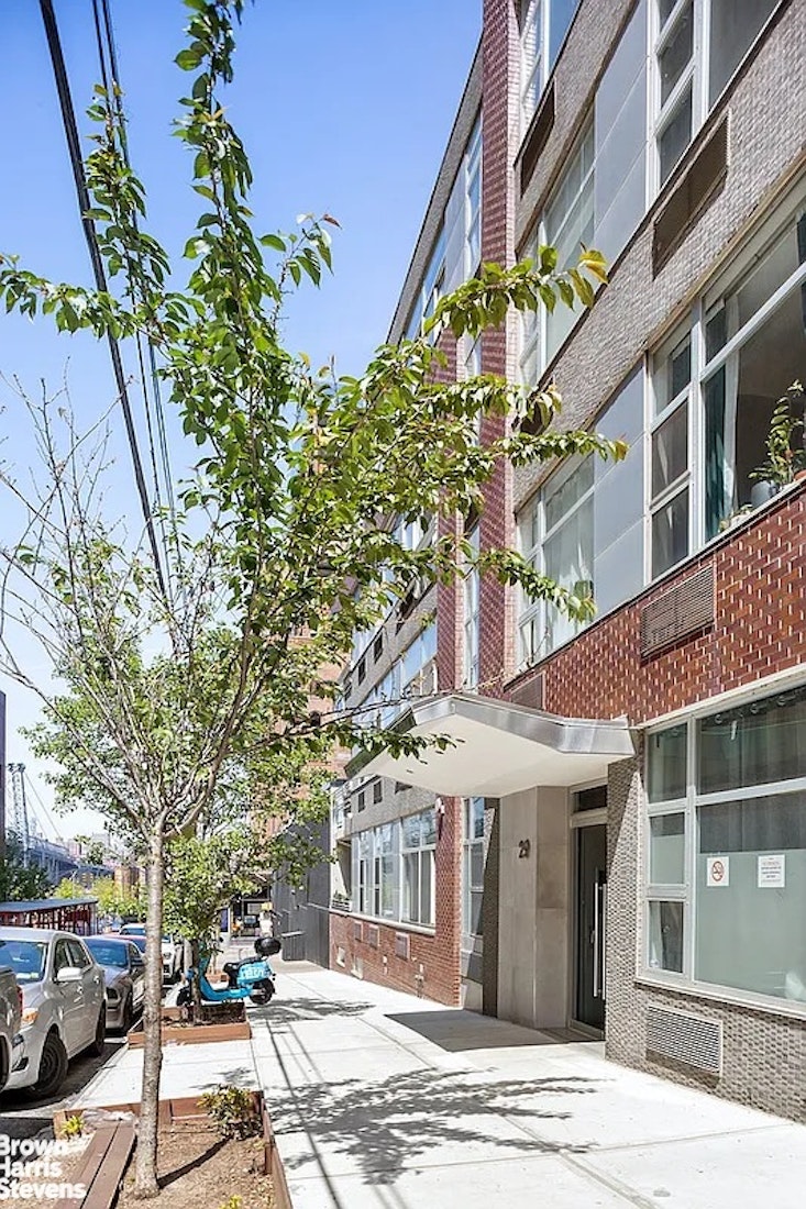 29 South 3rd Street 2B Williamsburg Brooklyn NY 11249