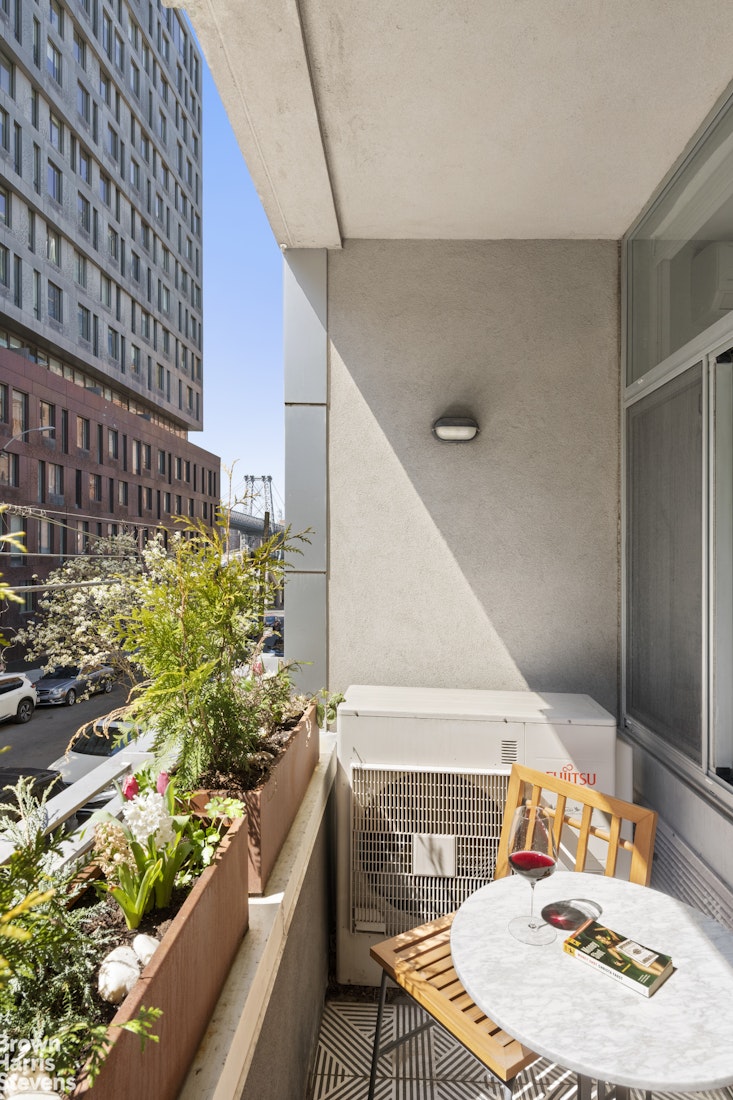 29 South 3rd Street 2B Williamsburg Brooklyn NY 11249