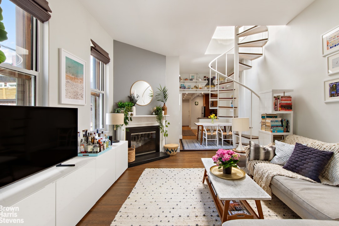 434 West 20th Street 9 Chelsea New York NY 10011