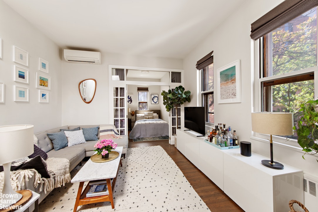 434 West 20th Street 9 Chelsea New York NY 10011