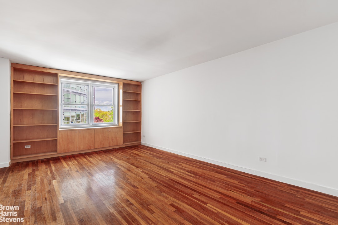 525 West 236th Street 6A Spuyten Duyvil Bronx NY 10463