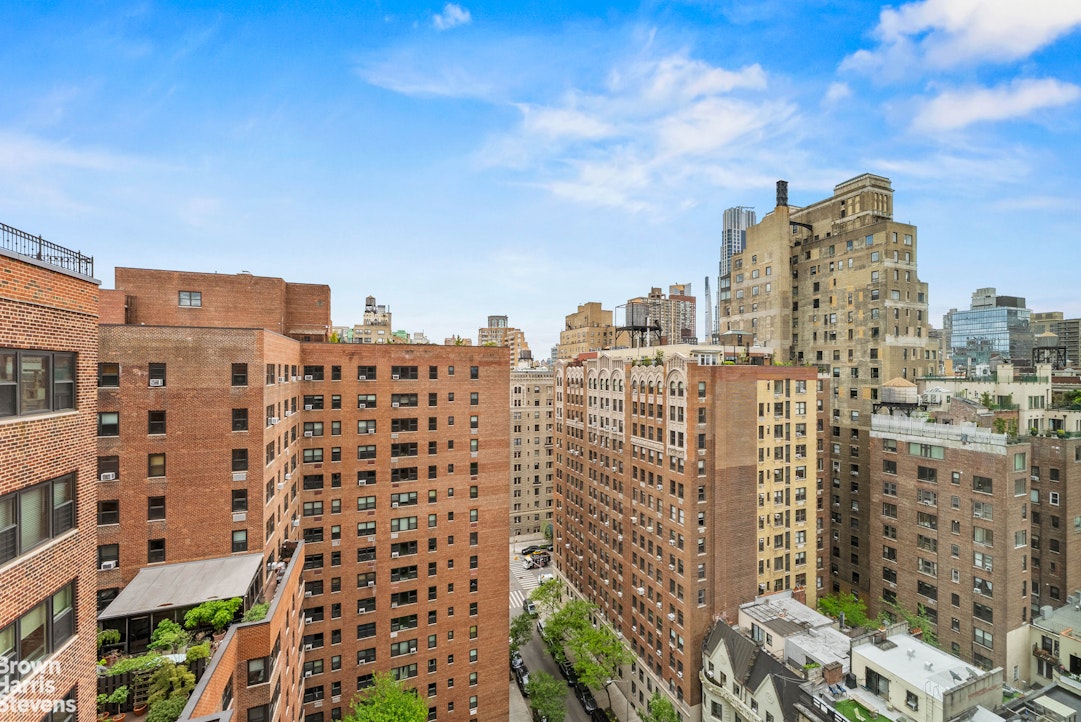 11 Riverside Drive 17OW Upper West Side New York NY 10023