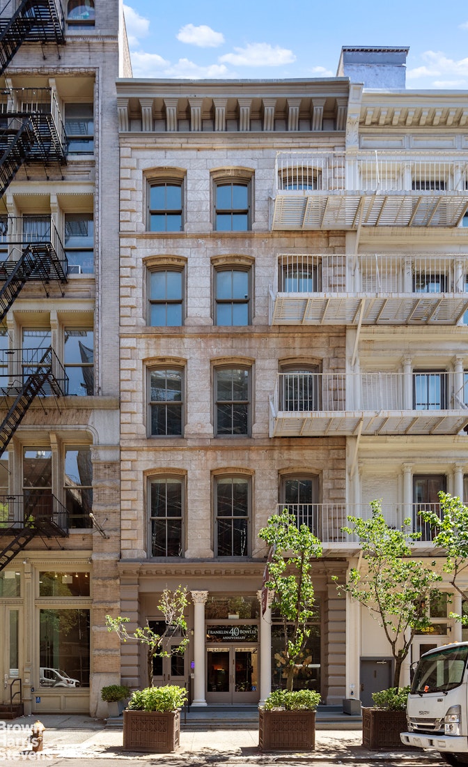 431 West Broadway 5N Soho New York NY 10012