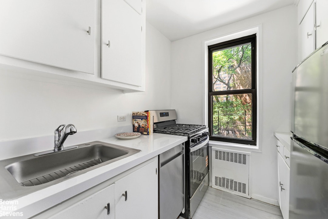330 East 80th Street 2A Upper East Side New York NY 10075