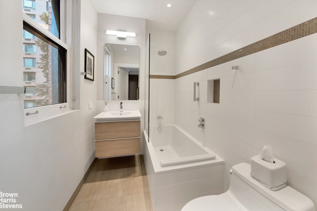 14 Sutton Place South 5F Sutton Place New York NY 10022