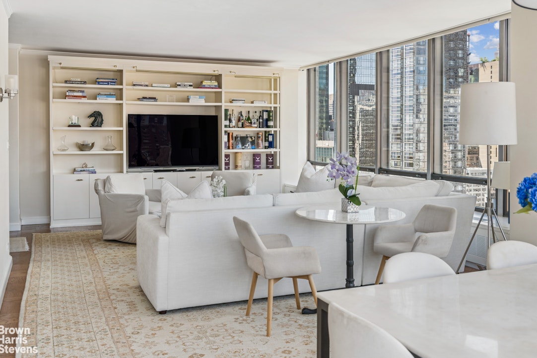 870 United Nations Plaza 20B Beekman Place New York NY 10017