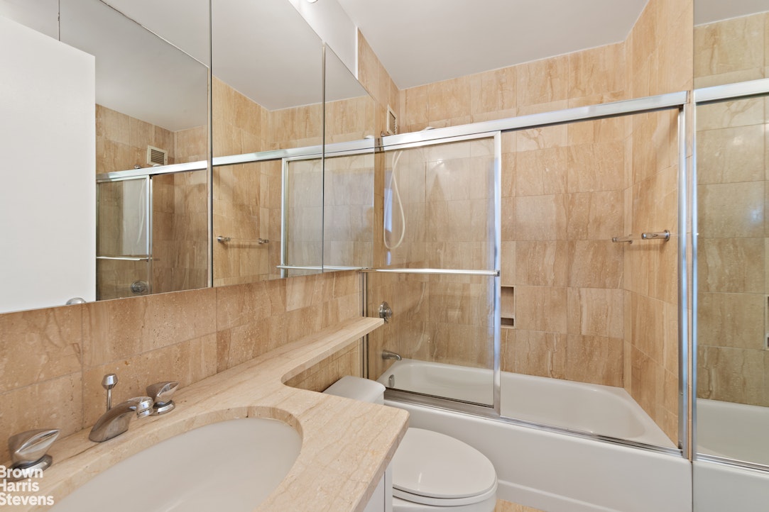 415 East 37th Street Murray Hill New York NY 10016