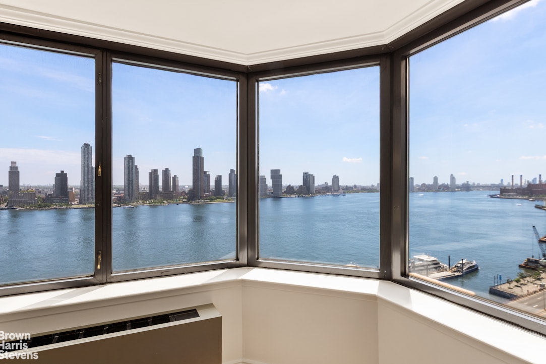 415 East 37th Street Murray Hill New York NY 10016