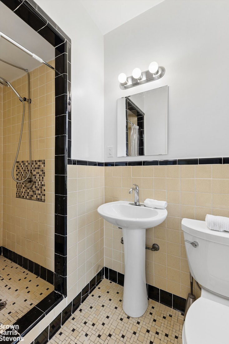 4445 Post Road 7D Fieldston Bronx NY 10471
