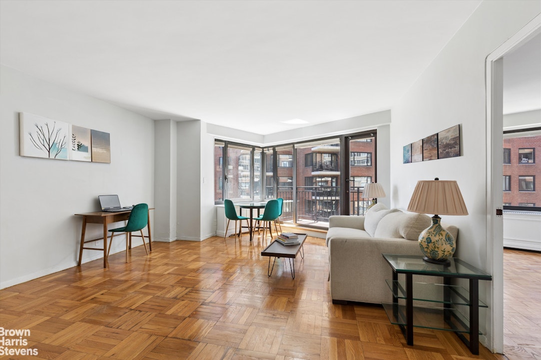 60 Sutton Place South 10FN Sutton Place New York NY 10022
