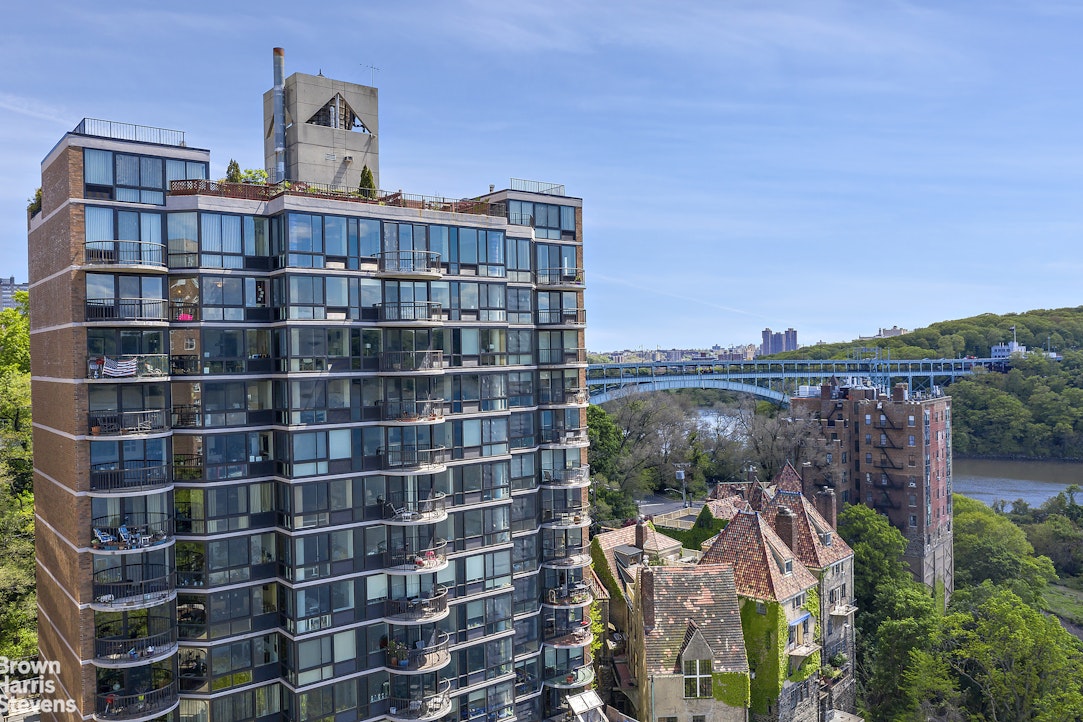 2521 Palisade Avenue 11B Spuyten Duyvil Bronx NY 10463