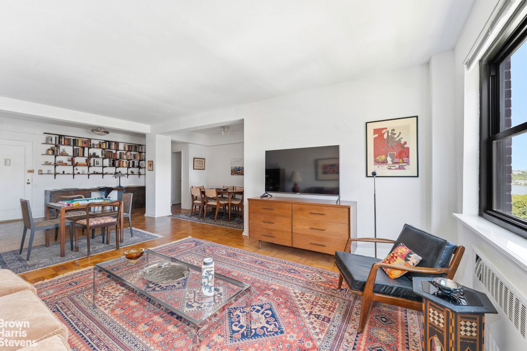 11 Riverside Drive 9CW Upper West Side New York NY 10023