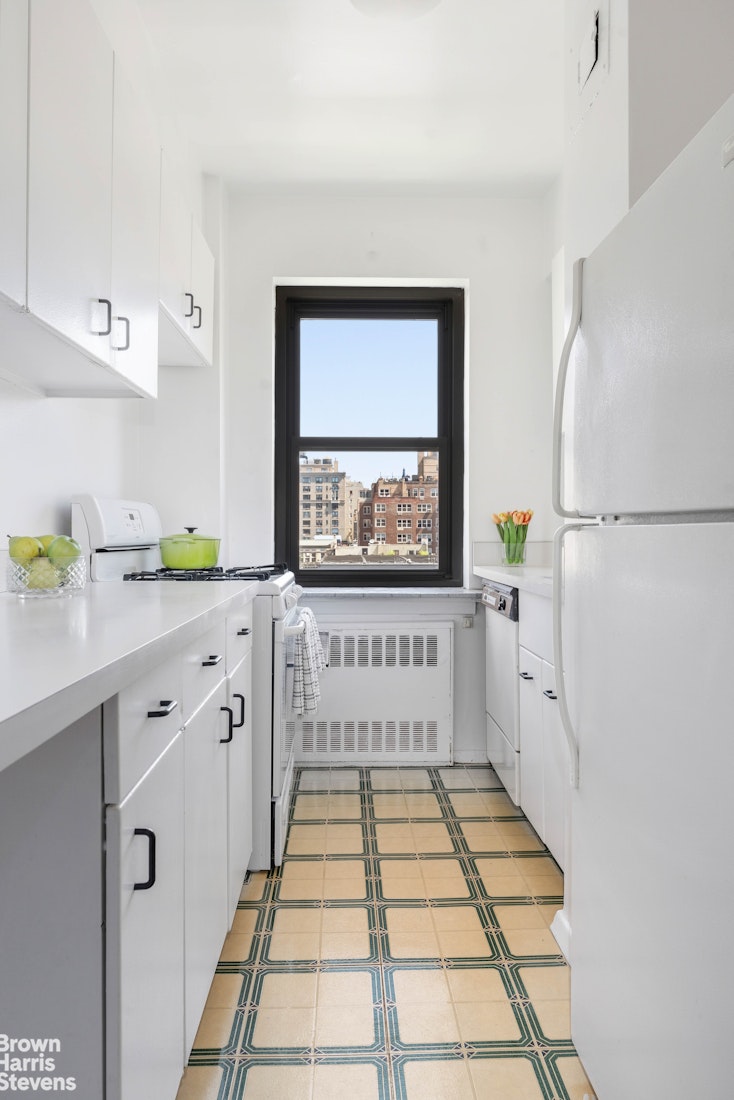 11 Riverside Drive 9CW Upper West Side New York NY 10023