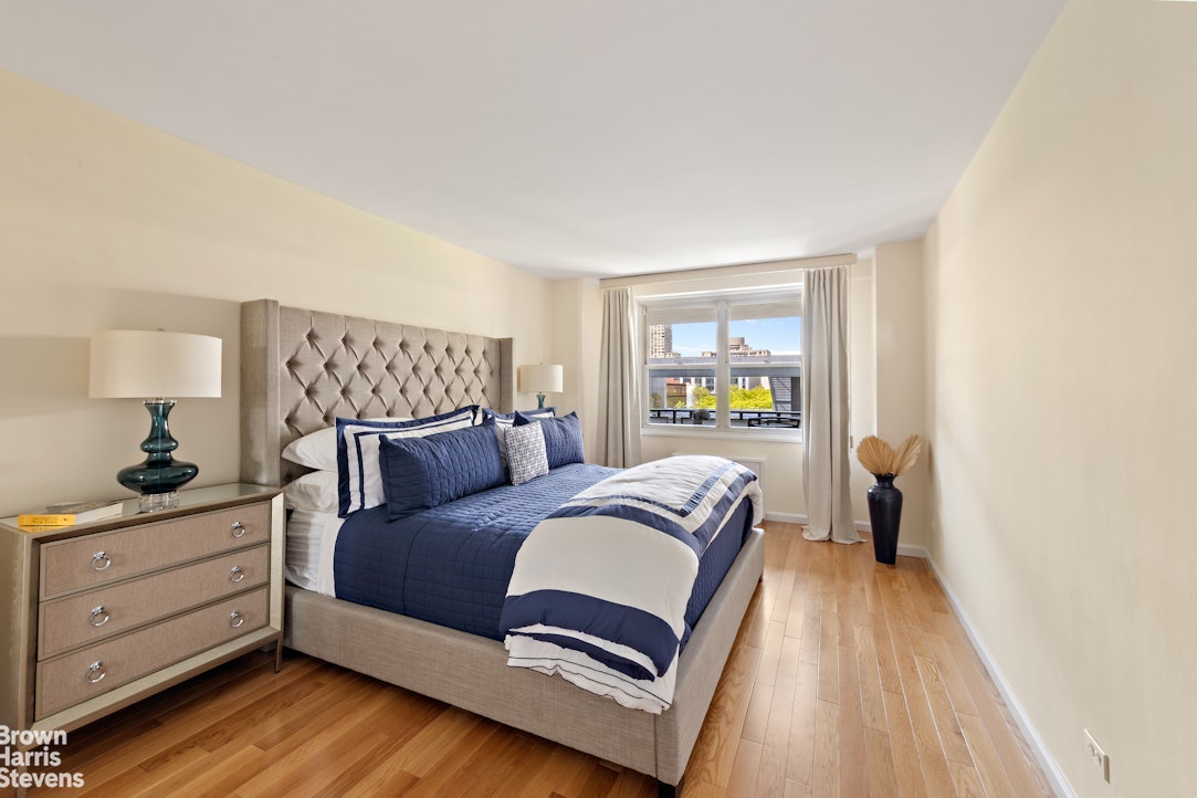 165 West 66th Street 6F Lincoln Square New York NY 10023