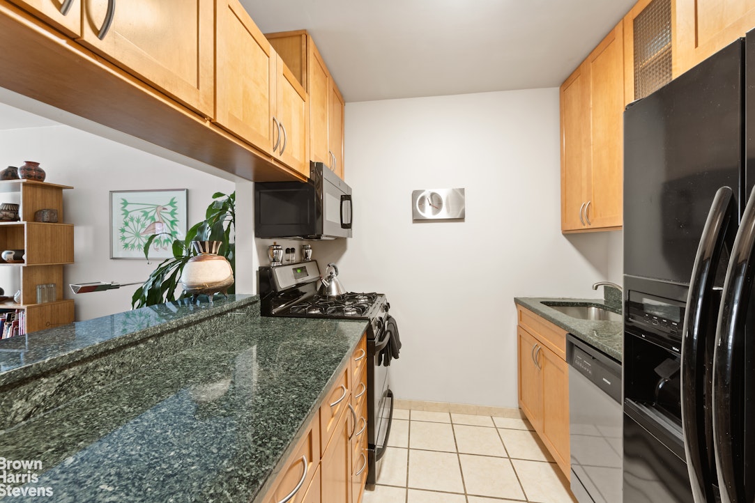 2373 Broadway Upper West Side New York NY 10024
