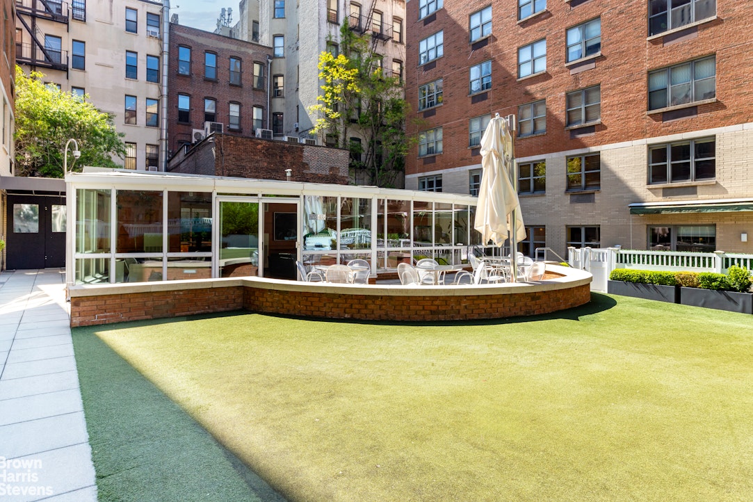 516 West 47th Street N4B Clinton New York NY 10036