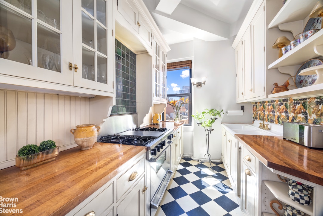 1349 Lexington Avenue 7A Carnegie Hill New York NY 10128