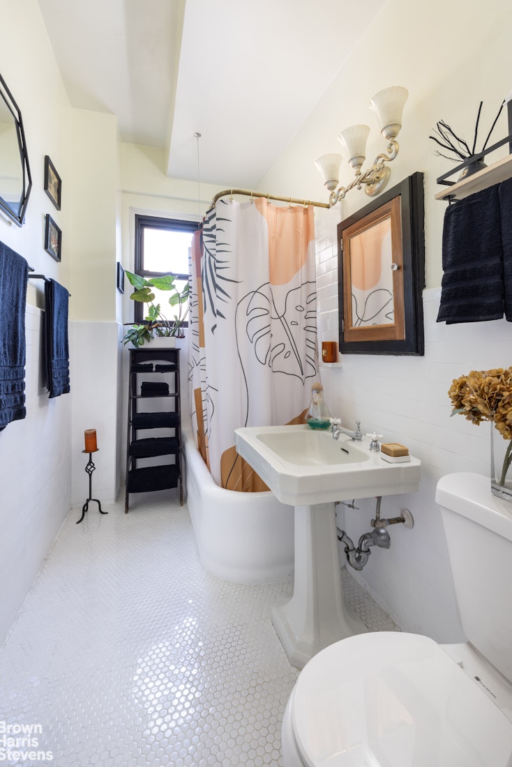 1349 Lexington Avenue 7A Carnegie Hill New York NY 10128