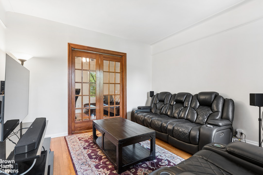 73-20 Austin Street 3O Forest Hills Queens NY 11375