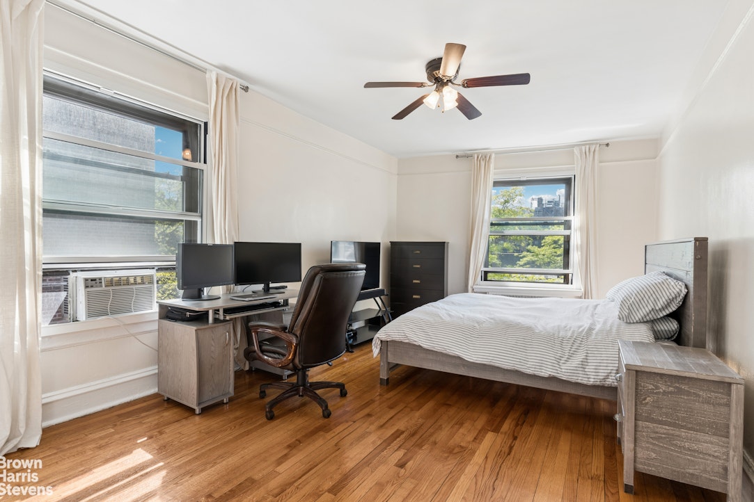 73-20 Austin Street 3O Forest Hills Queens NY 11375