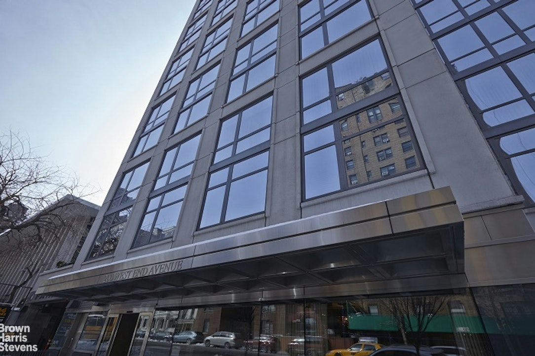 200 West End Avenue 19B Lincoln Square New York NY 10023