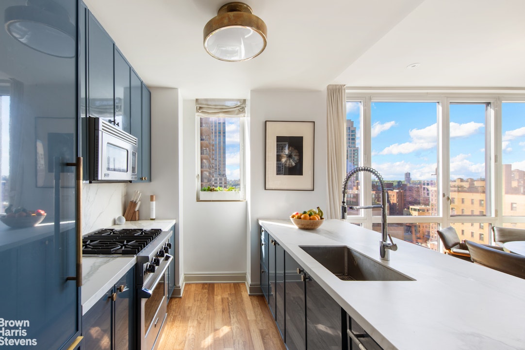 200 West End Avenue 19B Lincoln Square New York NY 10023