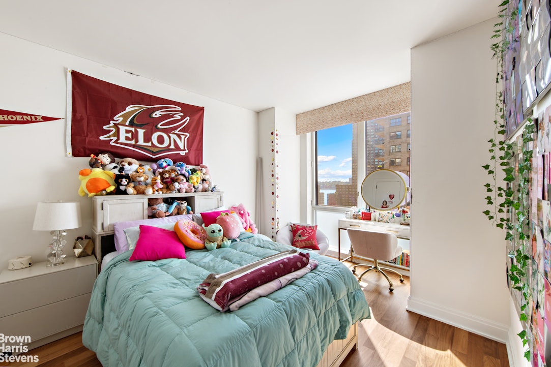 200 West End Avenue 19B Lincoln Square New York NY 10023