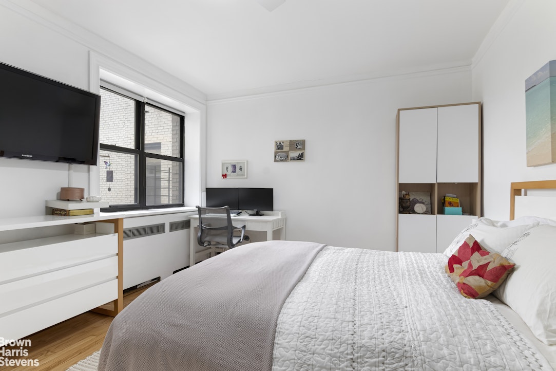 350 Cabrini Blvd. 4B Hudson Heights New York NY 10040