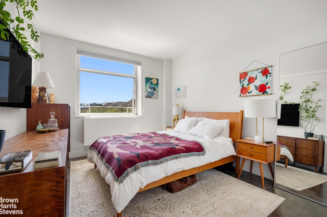 88 Morningside Avenue 12D West Harlem New York NY 10027