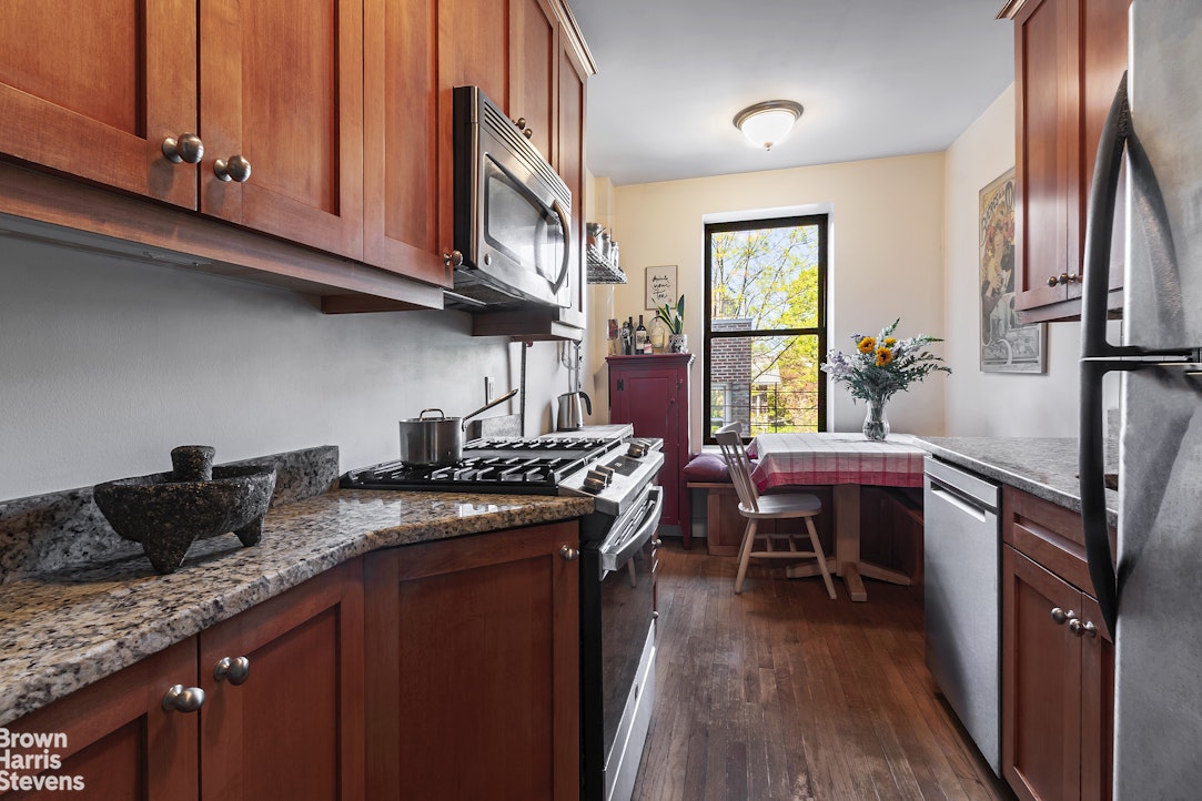 4414 Cayuga Avenue Riverdale Bronx NY 10471